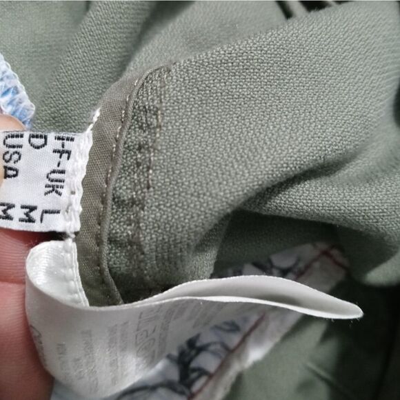 Closed Army Green Utility Jacket Size Medium - Picture 10 of 11